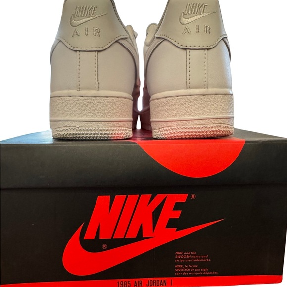 Air Force 1 Sneakers in White - Picture 4 of 8